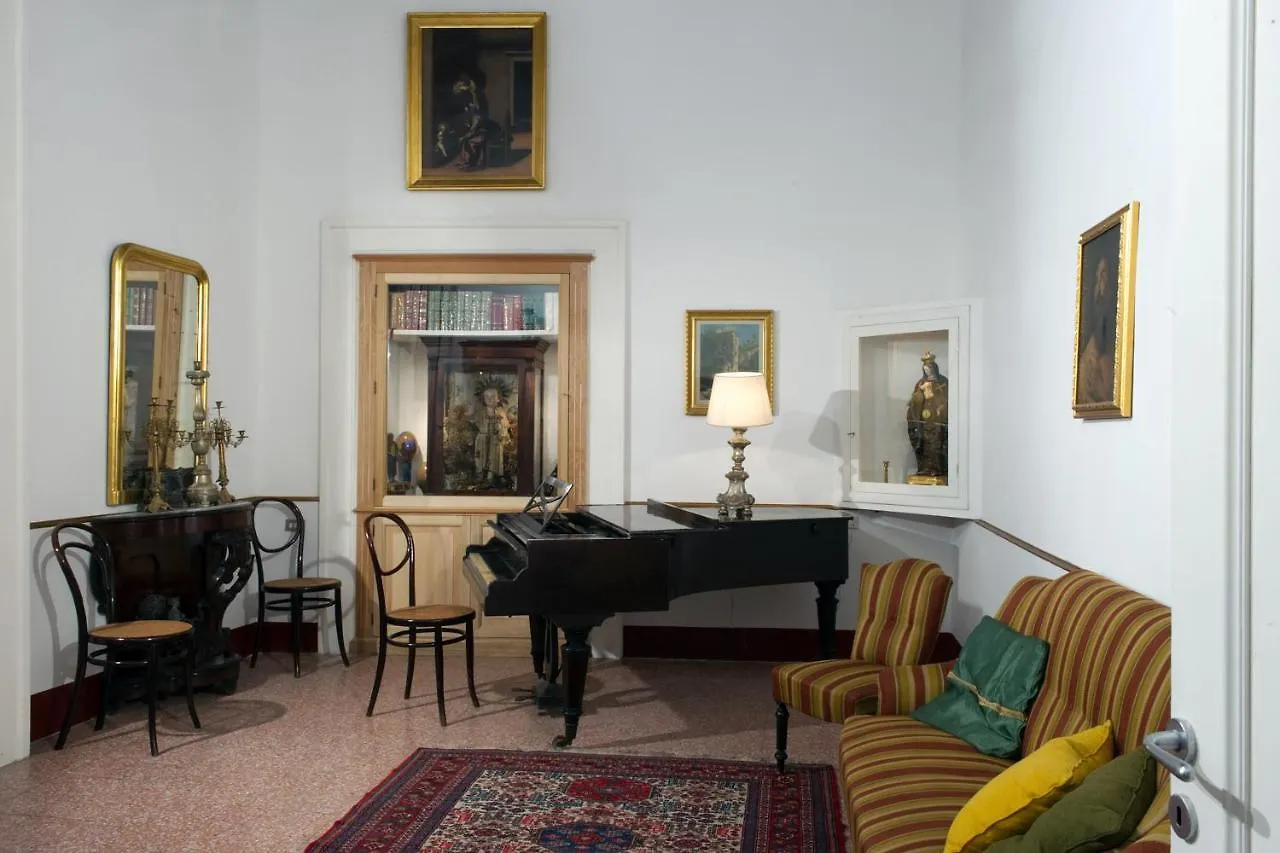 Domus Decumana Apartment Naples Italy